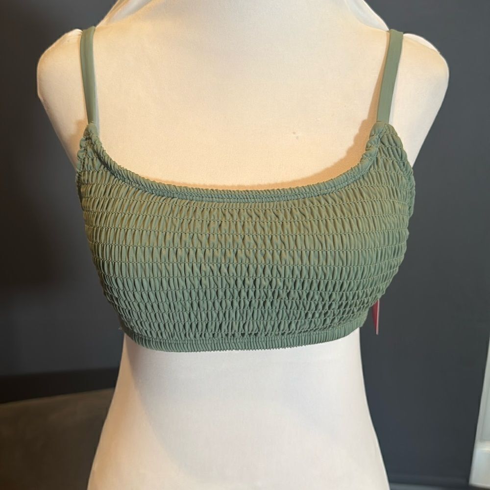 Womens Xhileration Sage Green Bikini Top Bra Size D/DD Adjustable Back 30-36 NWT